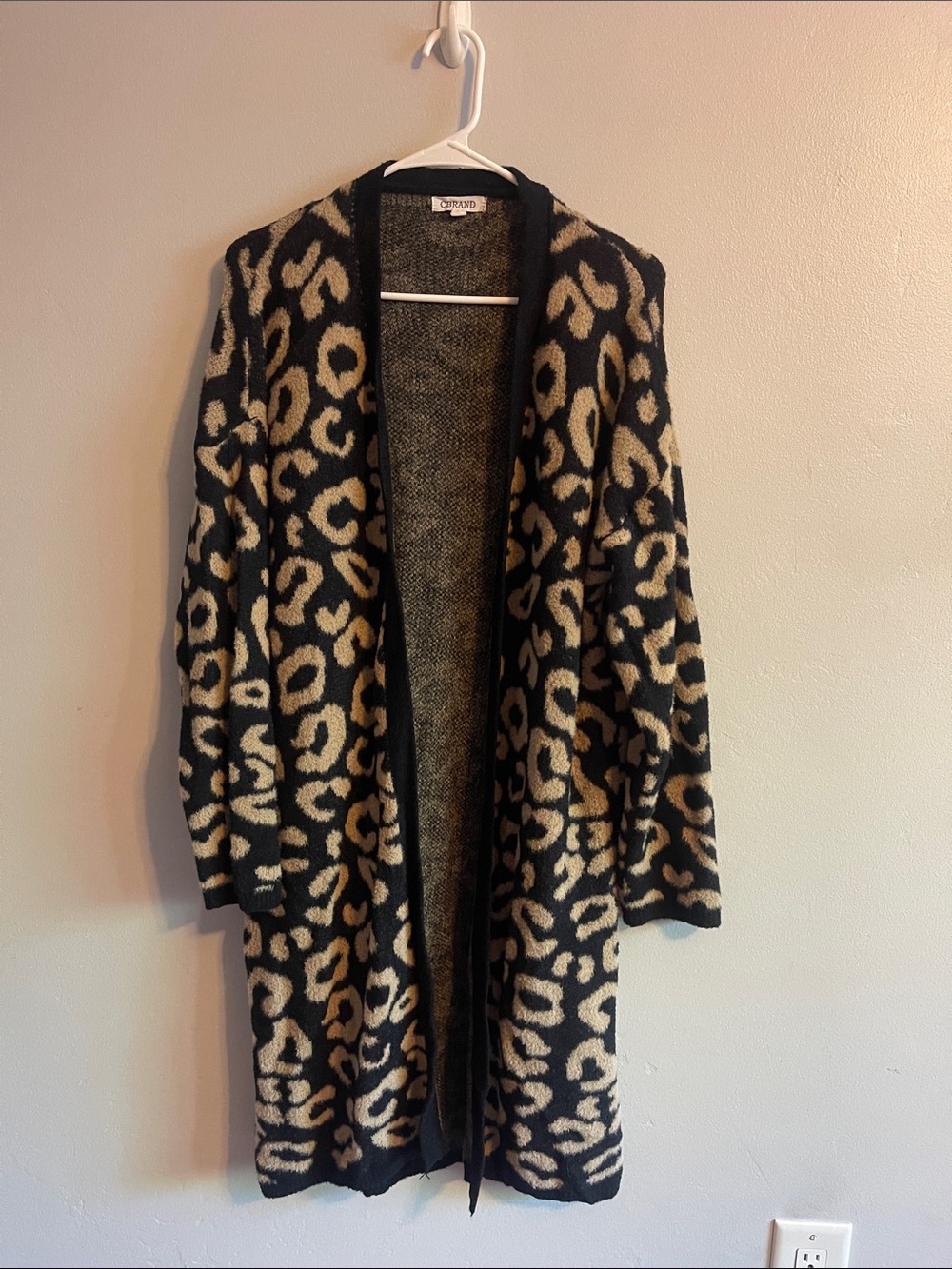 Open-Front Leopard Print Cardigan Sweater - Black & Light Camel Brown